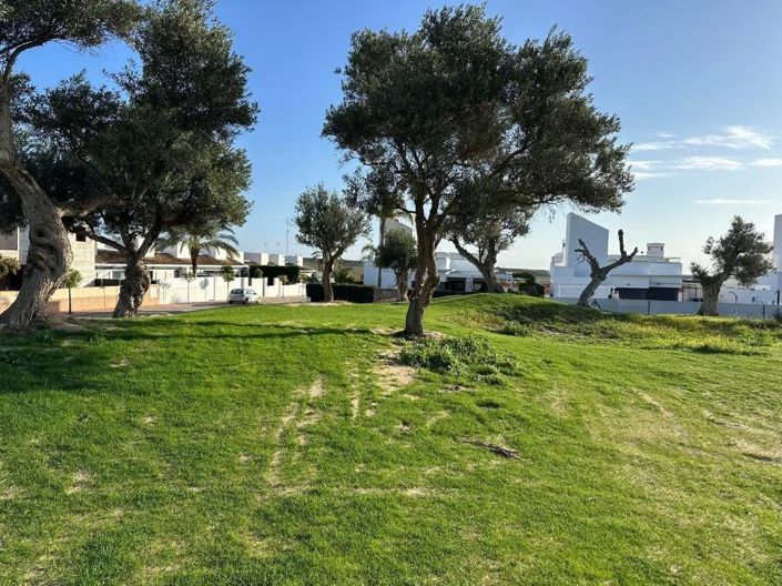 Image No.28-2 Bed Townhouse for sale