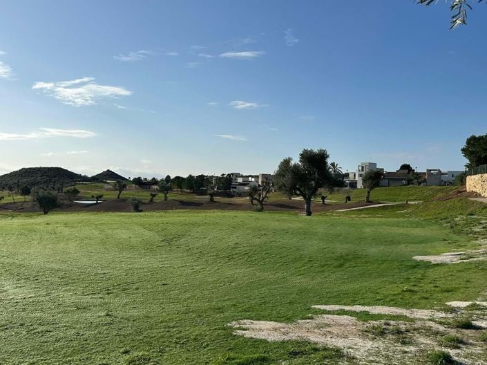 Image No.33-2 Bed Townhouse for sale