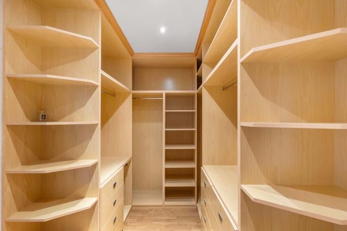 Image No.23-5 Bed Villa for sale