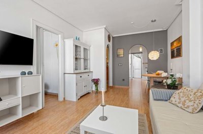 1447-663624-78d1f4f8b6655591b02d22fabb36a692d