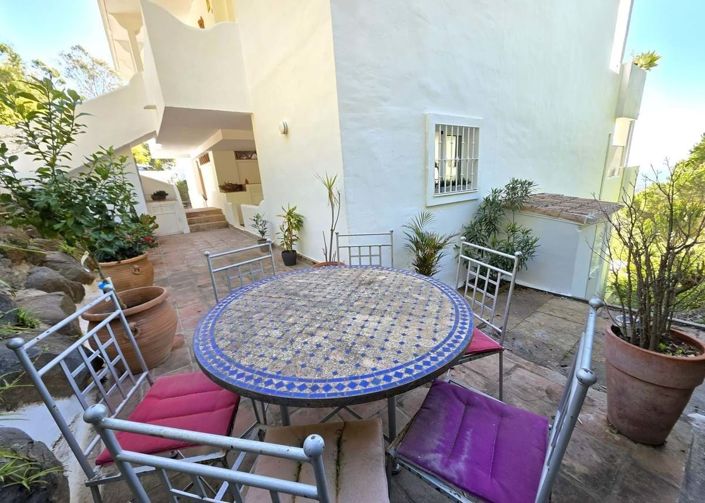 Image No.27-3 Bed Apartment for sale
