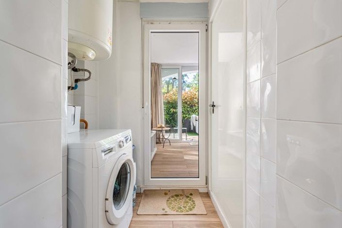 Image No.19-2 Bed Apartment for sale