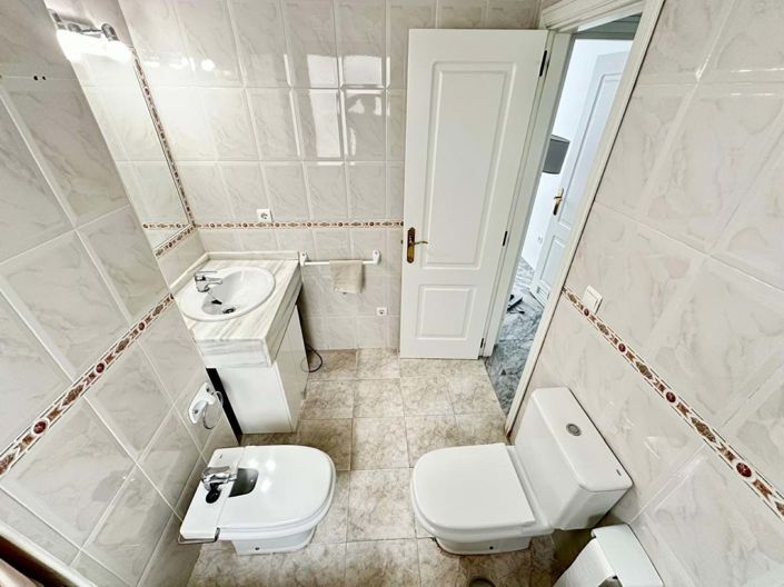 Image No.17-2 Bed Apartment for sale