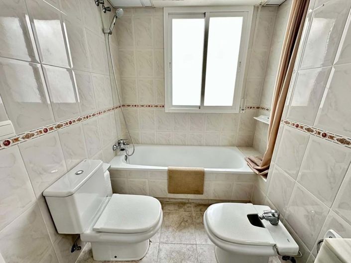 Image No.18-2 Bed Apartment for sale