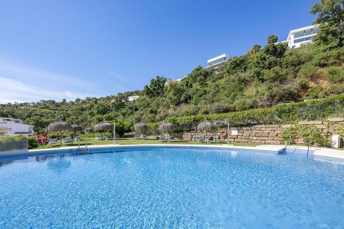 Image No.17-3 Bed Apartment for sale