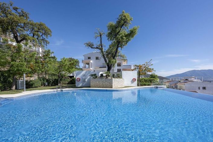 Image No.30-3 Bed Apartment for sale