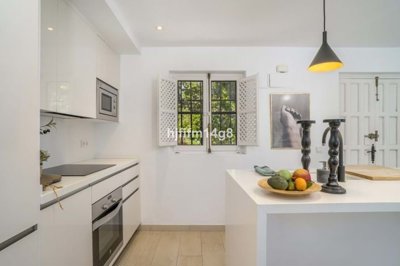 1447-663812-78d1f4f8b6655591b02d22fabb36a692d