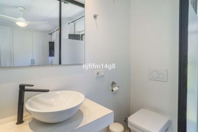 1447-663812-78d1f4f8b6655591b02d22fabb36a692d