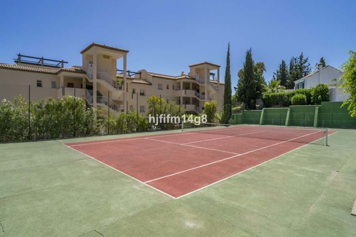 Image No.25-2 Bed Townhouse for sale