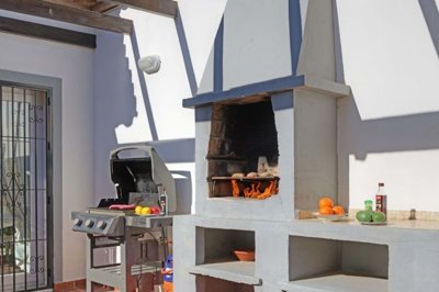 1447-663779-78d1f4f8b6655591b02d22fabb36a692d