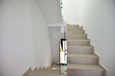 1447-663471-78d1f4f8b6655591b02d22fabb36a692d