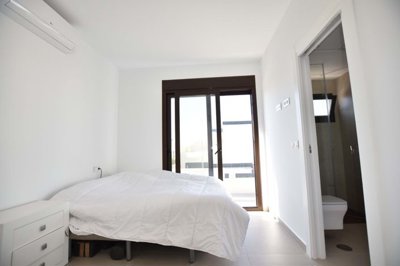 1447-663471-78d1f4f8b6655591b02d22fabb36a692d