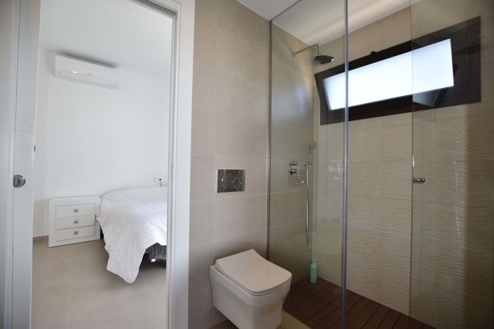 Image No.7-3 Bed Villa for sale