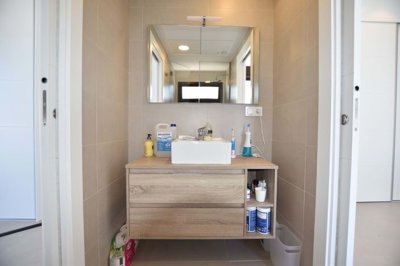 1447-663471-78d1f4f8b6655591b02d22fabb36a692d