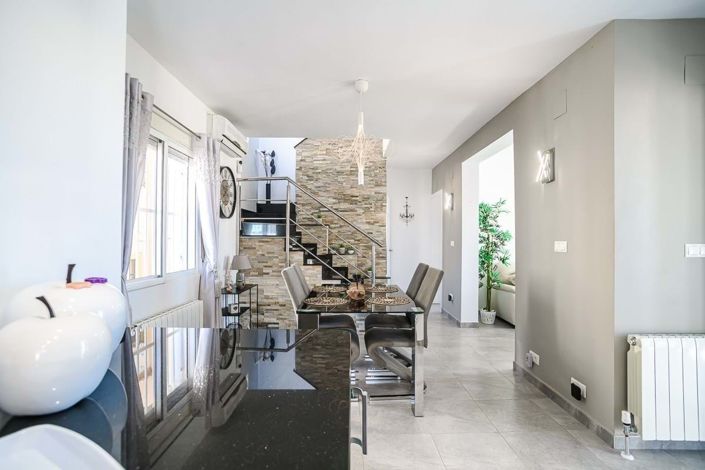 Image No.11-3 Bed Villa for sale