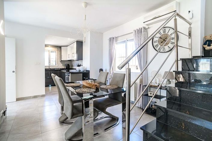 Image No.26-3 Bed Villa for sale