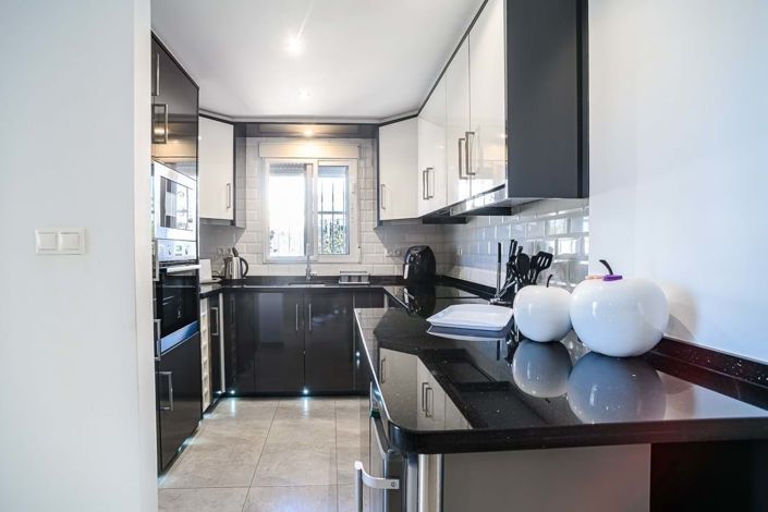 Image No.29-3 Bed Villa for sale