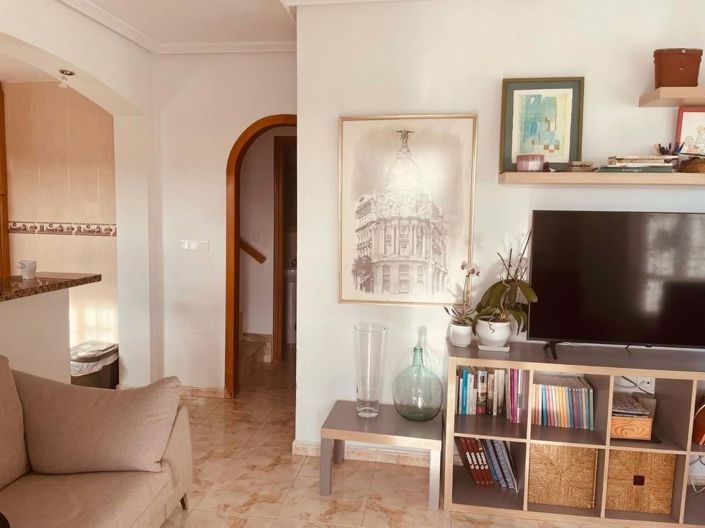 Image No.19-3 Bed Townhouse for sale