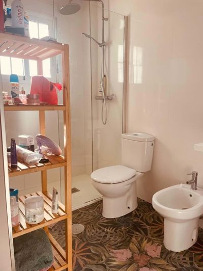 Image No.21-3 Bed Townhouse for sale