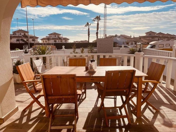 Image No.6-3 Bed Townhouse for sale