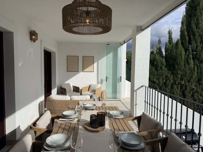 Image No.22-4 Bed Townhouse for sale