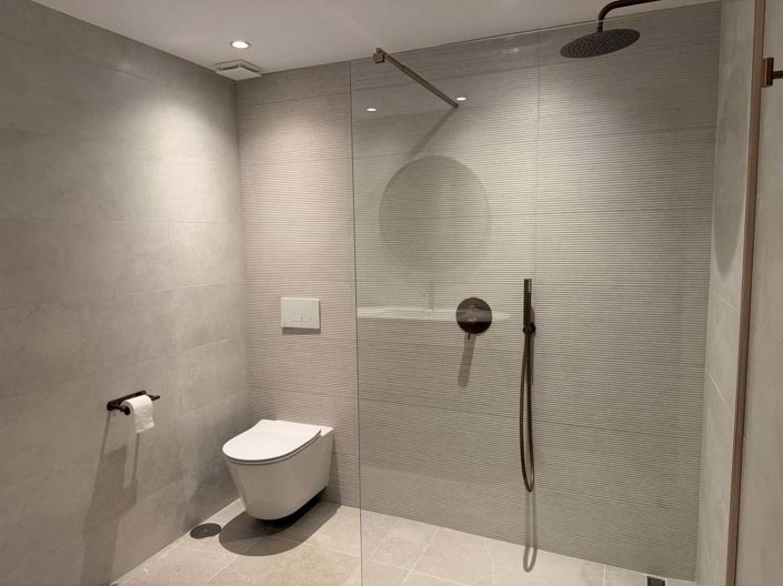 Image No.28-4 Bed Townhouse for sale