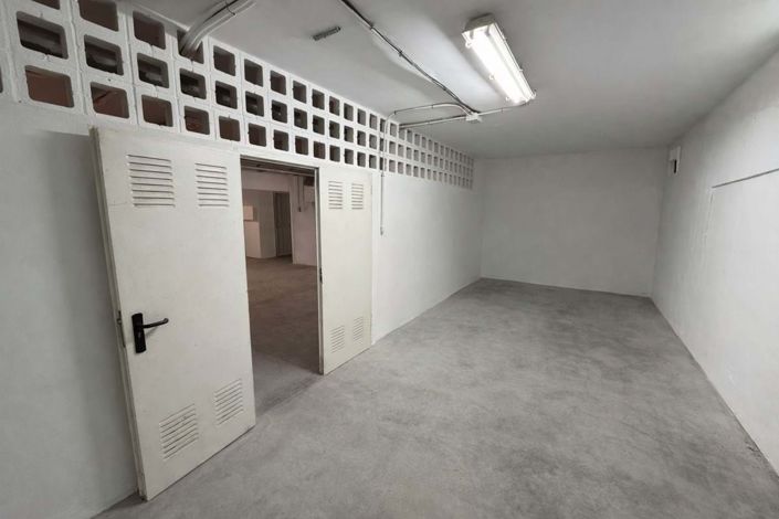 Image No.33-4 Bed Townhouse for sale