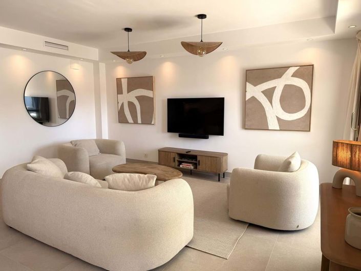 Image No.7-4 Bed Townhouse for sale