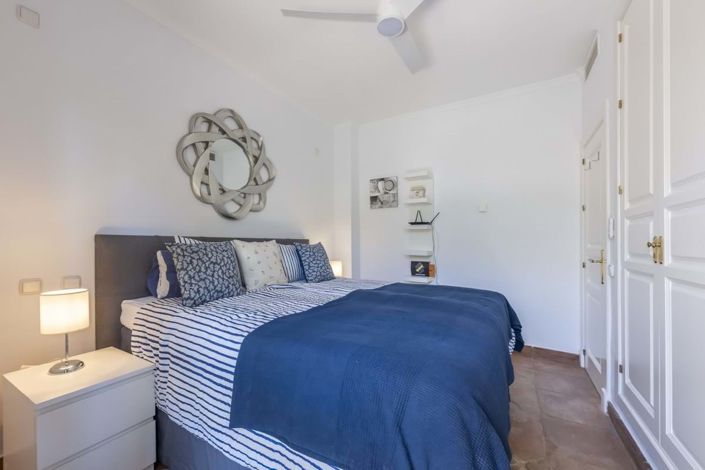 Image No.24-4 Bed Townhouse for sale