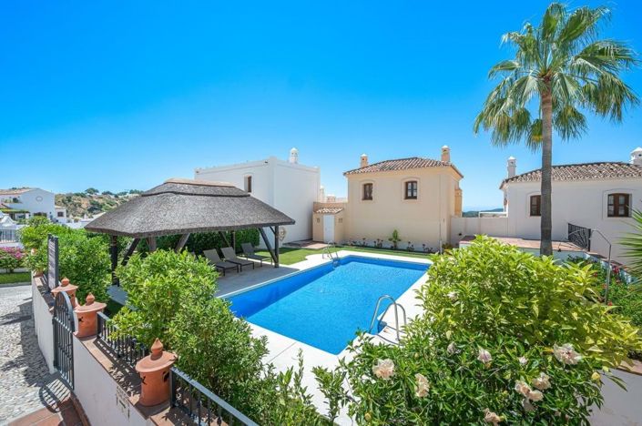 Image No.3-4 Bed Townhouse for sale