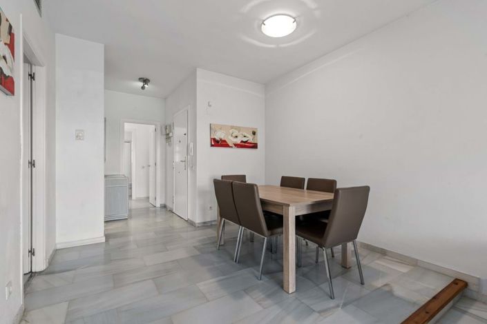 Image No.16-2 Bed Apartment for sale