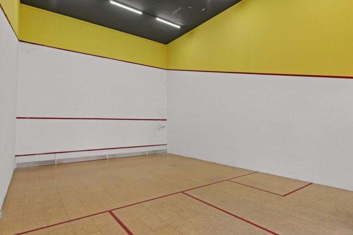 Image No.56-2 Bed Apartment for sale