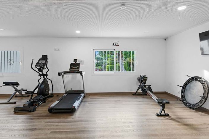 Image No.59-2 Bed Apartment for sale