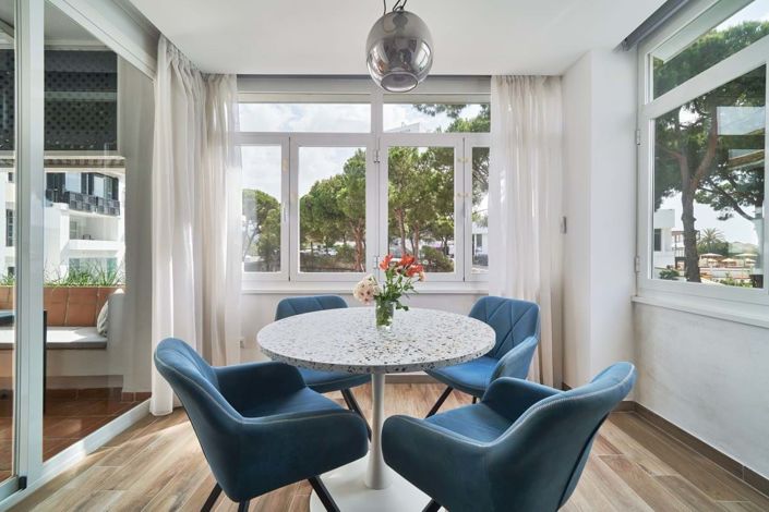 Image No.10-2 Bed Apartment for sale