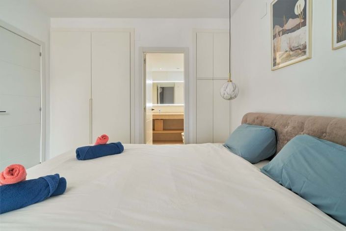 Image No.52-2 Bed Apartment for sale