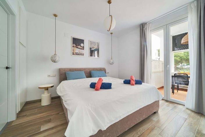 Image No.8-2 Bed Apartment for sale