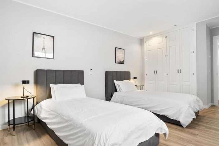 Image No.15-3 Bed Apartment for sale