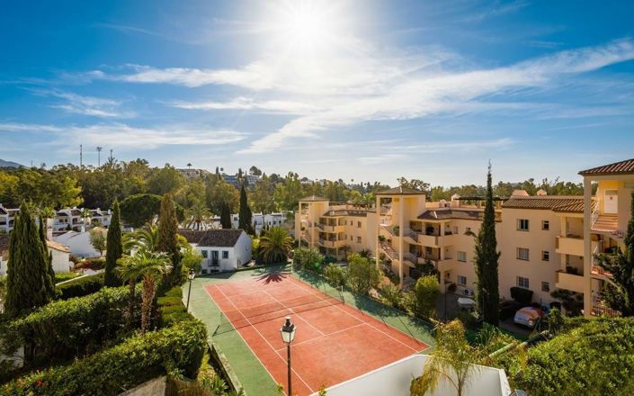 Image No.13-2 Bed Townhouse for sale