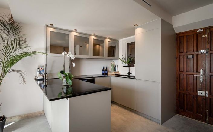 Image No.6-2 Bed Townhouse for sale