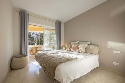 1447-663974-78d1f4f8b6655591b02d22fabb36a692d