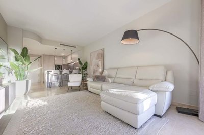 1447-663974-78d1f4f8b6655591b02d22fabb36a692d