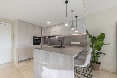 1447-663974-78d1f4f8b6655591b02d22fabb36a692d