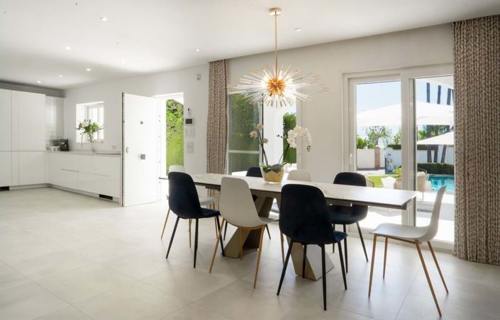 Image No.12-4 Bed Villa for sale