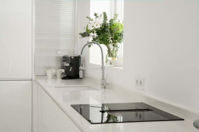 1447-664005-78d1f4f8b6655591b02d22fabb36a692d