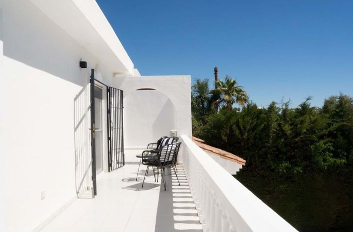 Image No.29-4 Bed Villa for sale