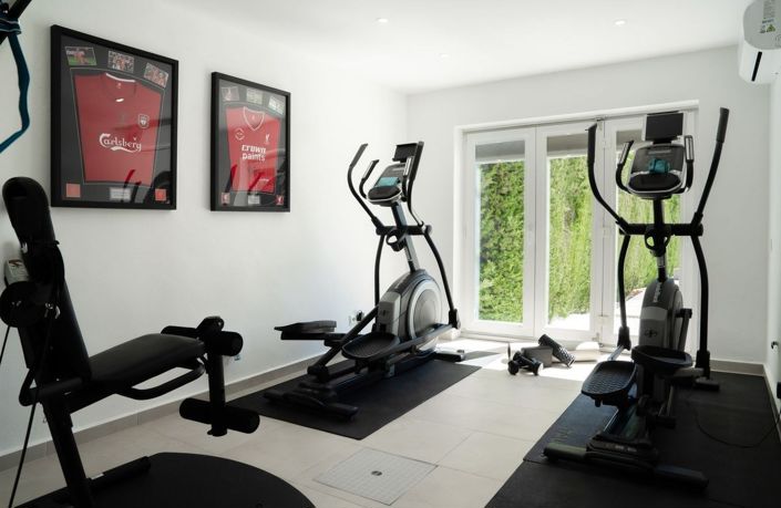 Image No.42-4 Bed Villa for sale