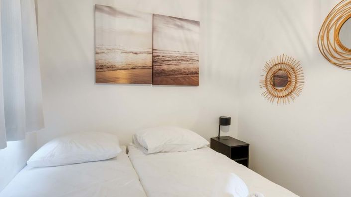 Image No.17-3 Bed Apartment for sale