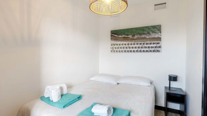 Image No.25-3 Bed Apartment for sale