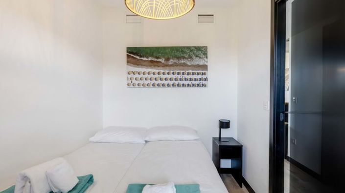 Image No.26-3 Bed Apartment for sale