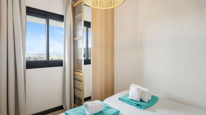 Image No.27-3 Bed Apartment for sale